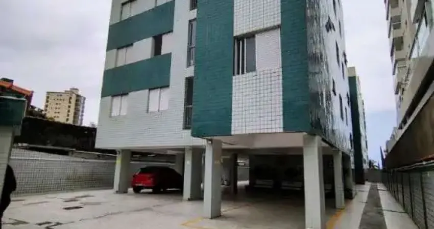 Excelente apartamento de 01 dormitório reformado com vista lateral para o mar. o imóvel está localizado na vila caiçara, bairro que vem recebendo e cada vez mais investimentos na infraestrutura, propo