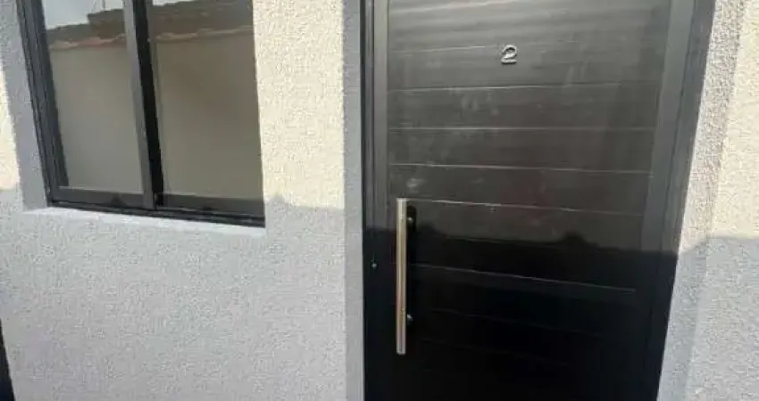 Casa com 2 quartos à venda na Avenida Milena Perutich, 533, Jardim Melvi, Praia Grande