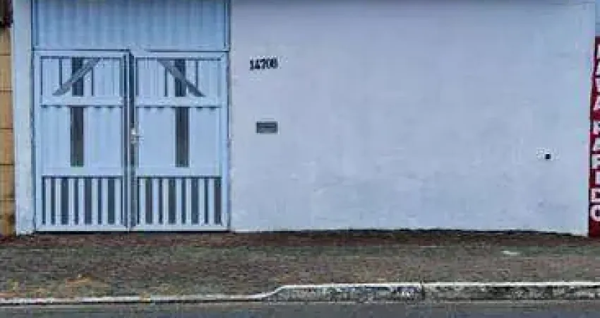 Excelente casa com sala 2 ambientes, 2 dormitórios sendo 1 suíte, banheiro social. o imóvel está localizado na vila caiçara, bairro que vem recebendo e cada vez mais investimentos na infraestrutura, p