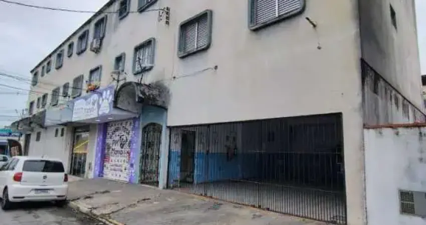 Excelente apartamento de 02 dormitórios com 01 vaga de garagem rotativa. o imóvel está localizado na vila caiçara, bairro que vem recebendo e cada vez mais investimentos na infraestrutura, proporciona