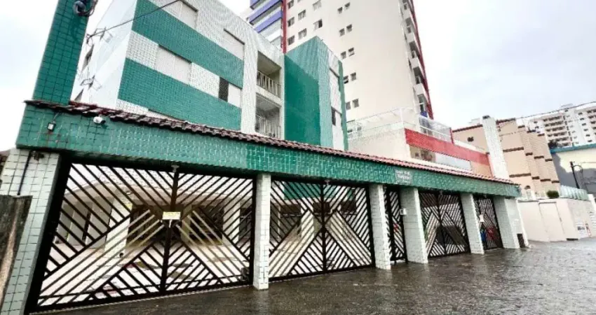 Excelente apartamento de 1 dormitório, sala com pequena vista mar, 01 vaga de garagem, 100m da praia, na vila caiçara!