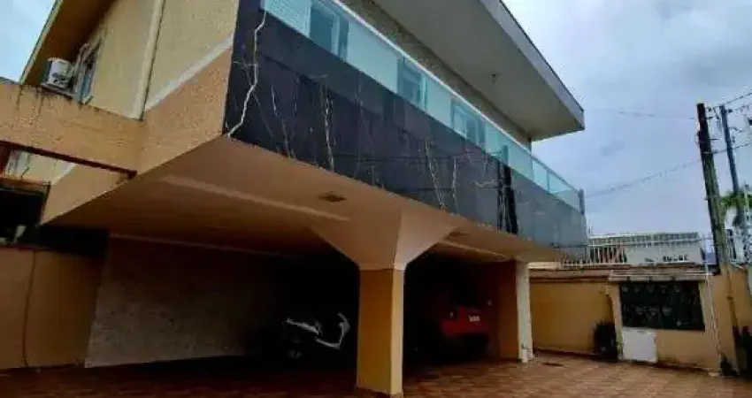 Excelente casa de condomínio para locação com 2 dormitórios, quarto, cozinha, 1 vaga. o imóvel está localizado na vila caiçara, bairro que vem recebendo e cada vez mais investimentos na infraestrutura