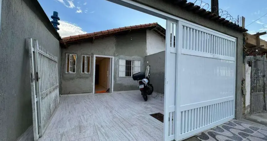 Casa com 2 quartos à venda na Rua Israel Grimaldi Millani, 866, Balneário Maracanã, Praia Grande