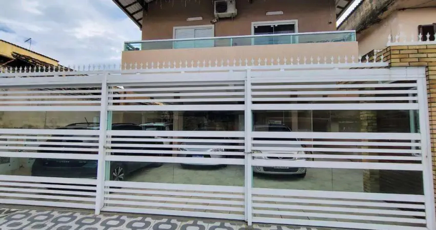 Excelente sobrado de condomínio com 02 dormitórios, 01 banheiro social, 01 lavabo e quintal reservado. O imóvel está localizado na Vila Caiçara, bairro que vem recebendo e cada vez mais investimentos