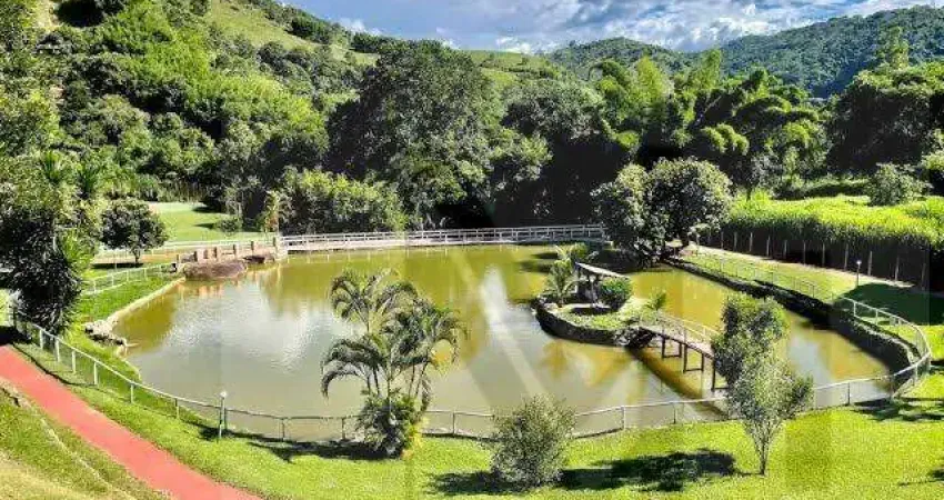 Terreno à venda no Alberto Torres, Areal 