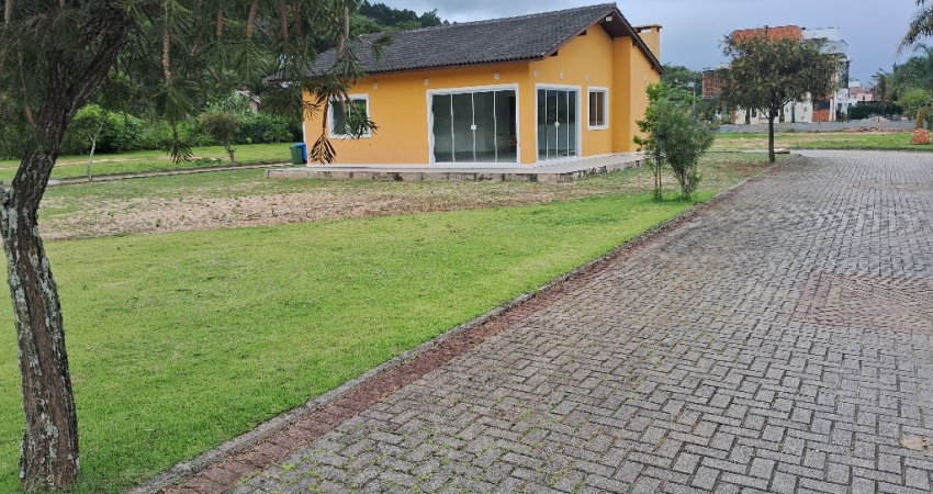 Terreno em condomínio fechado à venda na Rua Jurerê Tradicional, Jurerê, Florianópolis