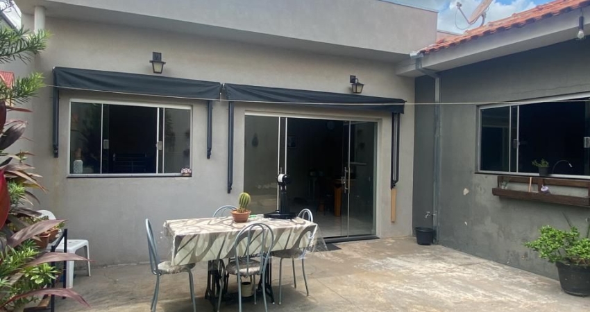 VENDA CASA TÉRREA EM BADY BASSIT /SP
