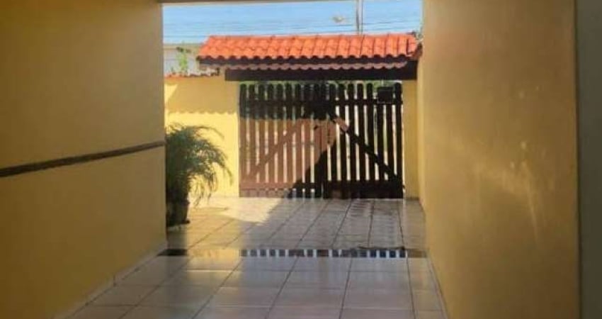 Casa com 2 quartos à venda no Ivoty, Itanhaém 
