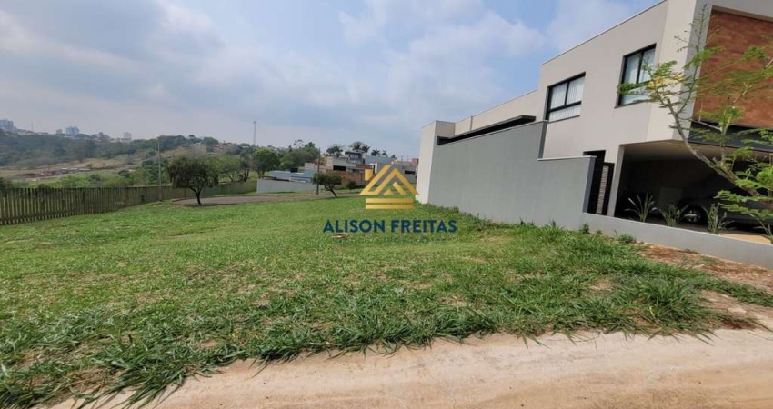 Terreno no Condomínio Royal Boulevard em Ibiporã/PR