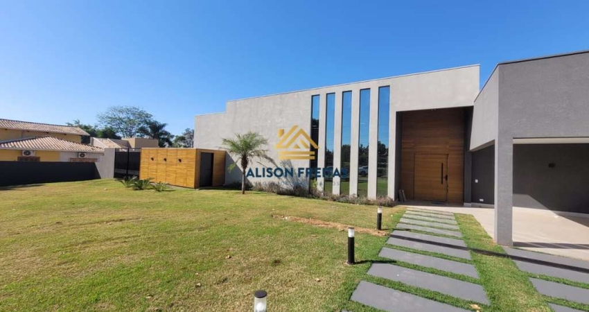 Casa Alto Padrão no condomínio Golf Ville em Cambé/PR
