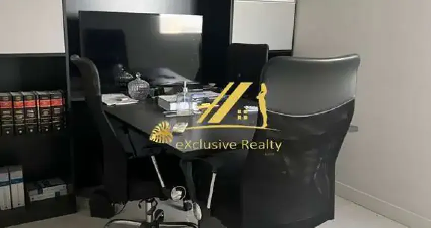 Sala comercial à venda no wall street empresarial. 33m2, andar alto, recepção, sala de reunião e escritório. possui um sanitário.1 vaga de garagem