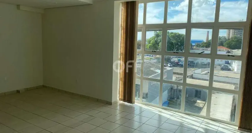 Sala comercial para alugar na Rua Paula Bueno, 1140, Taquaral, Campinas