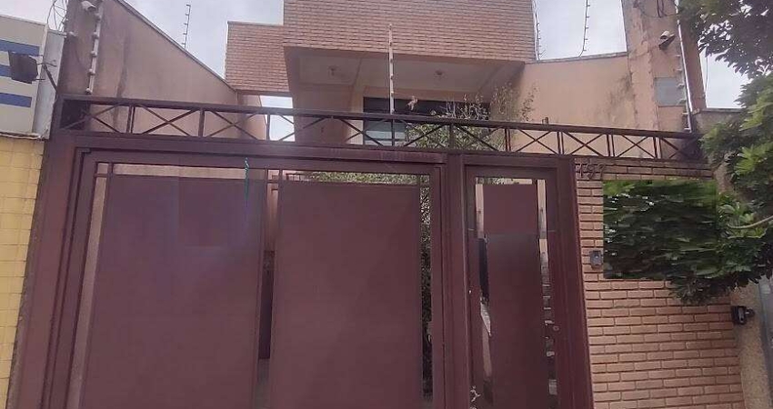 ALUGA | VENDE SOBRADO USO COMERCIAL E RESIDENCIAL JARDIM DAS FLORES