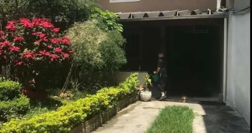 Casa com 4 quartos à venda no Jardim Elvira, Osasco 