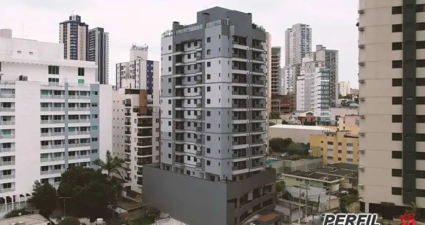 Apartamento de 40m² - 01 dormitório com vaga de garagem e lazer no centro