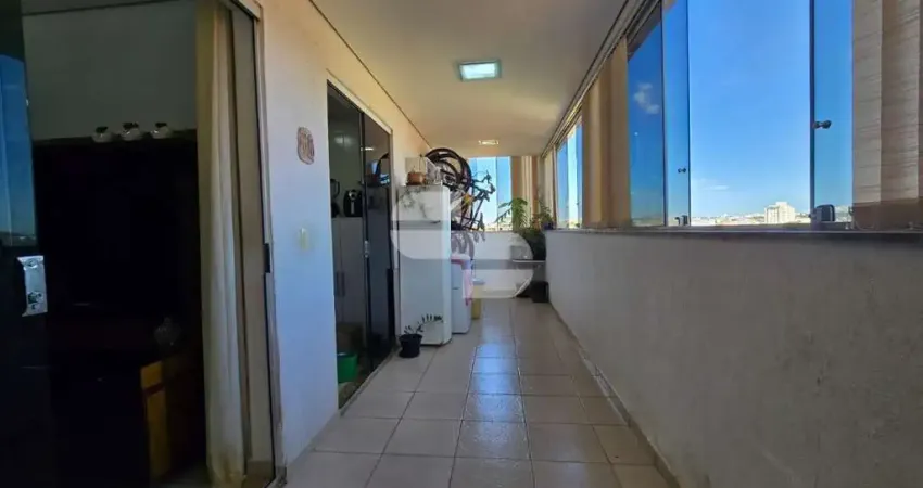 Apartamento com 3 quartos à venda na Rua Agílio Cruz de Souza, 36, Serrano, Belo Horizonte