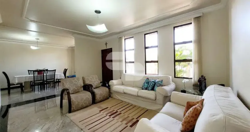 Casa com 6 quartos à venda na Rua Barão de Camargos, 1504, Santa Amélia, Belo Horizonte