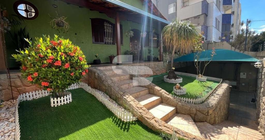 Casa com 5 quartos à venda na Rua Cantor Luiz Gonzaga, 311, Castelo, Belo Horizonte