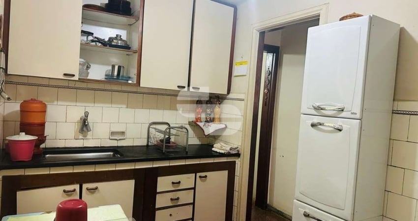 Casa com 3 quartos à venda na Avenida Coronel José Benjamim, 273, Padre Eustáquio, Belo Horizonte