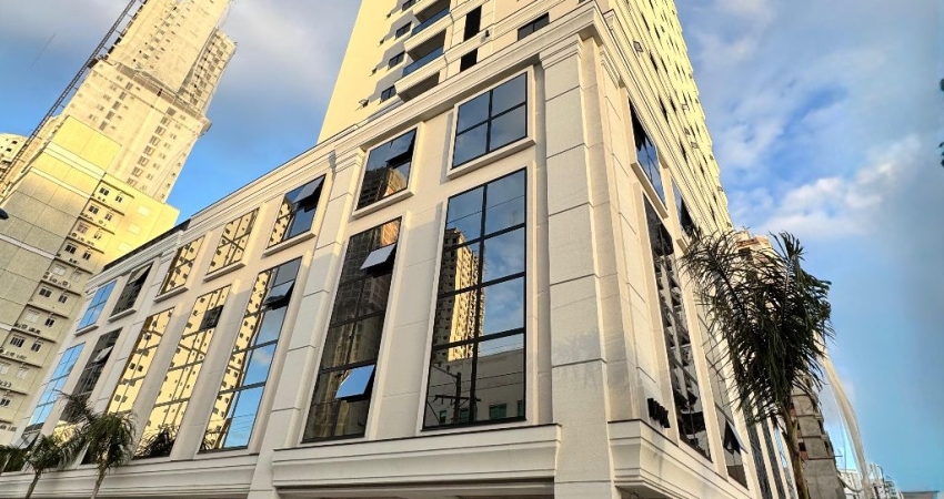 OPORTUNIDADE!!! 200M do mar!!   10mil o m² !!! 03 suites 02 Vaga novo!!!
