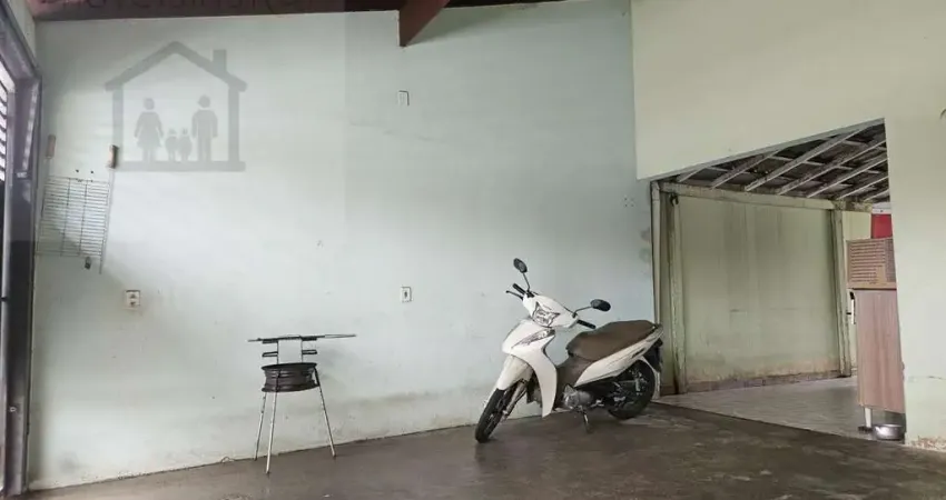 Casa para Venda em Jundiaí, Fazenda Grande, 3 dormitórios, 1 banheiro, 2 vagas