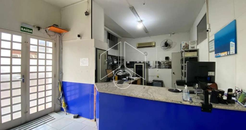 Sala comercial para alugar na Avenida Sampaio Vidal, 2177, Centro, Marília