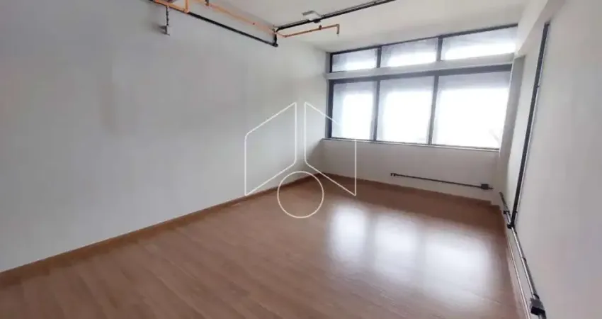 Sala comercial para alugar na Avenida Sampaio Vidal, 6149, Centro, Marília
