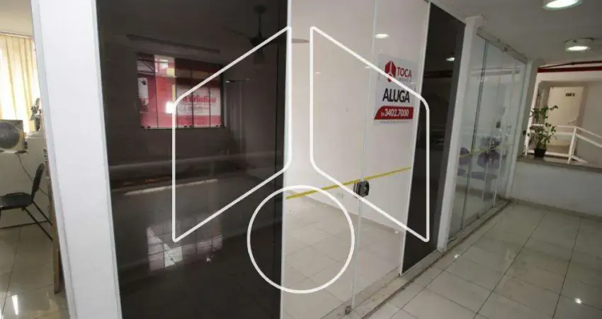 Loja comercial em shopping na região central com 25m² e banheiro