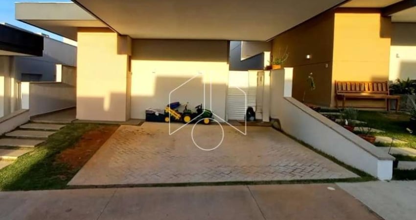 Residencial Casa em Condomínio em Marília
