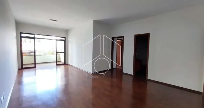 Apartamento com 3 quartos para alugar na Avenida Rio Branco, 3119, Centro, Marília