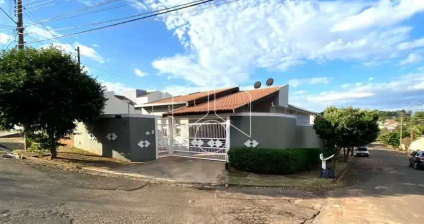 Casa com 3 quartos para alugar na Rua João Doretto Campanari, 138, Jardim Riviera, Marília
