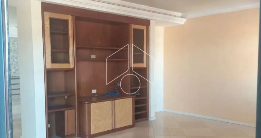 Apartamento com 3 quartos para alugar na Avenida Vicente Ferreira, 10500, Cascata, Marília