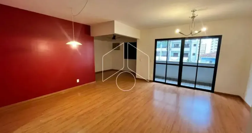 Apartamento com 3 quartos para alugar na Avenida Rio Branco, 3159, Centro, Marília