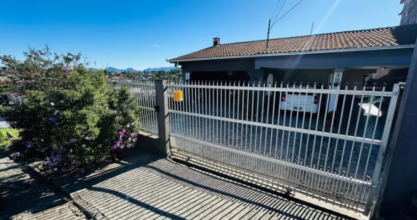 Casa com 1 quarto à venda na Rua Campo Belo do Sul, Itaum, Joinville