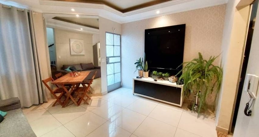 Vila Carbone - São Paulo - Casa com 3 quarto sendo 1 suite