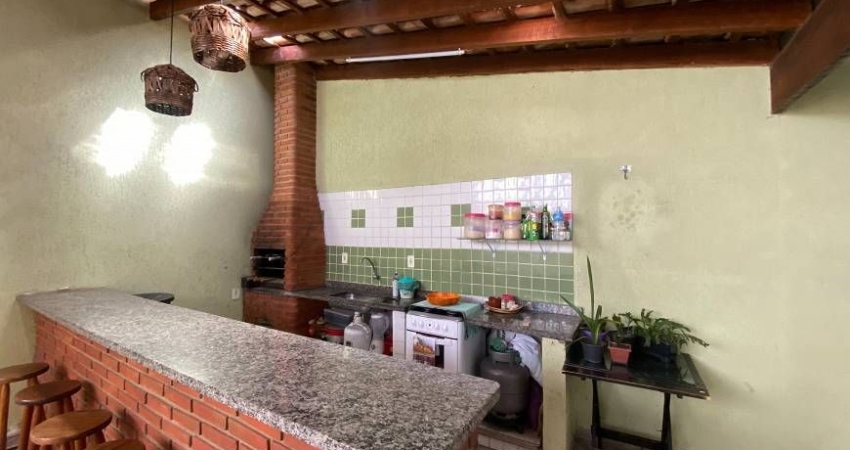Casa com 3 Quartos e 2 banheiro à Venda, 132m²Arujá, São Paulo