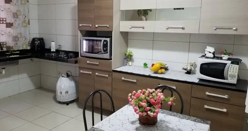 110m² com 3 quartos, sala , cozinha, banheiro, varanda bem grande e garagem.