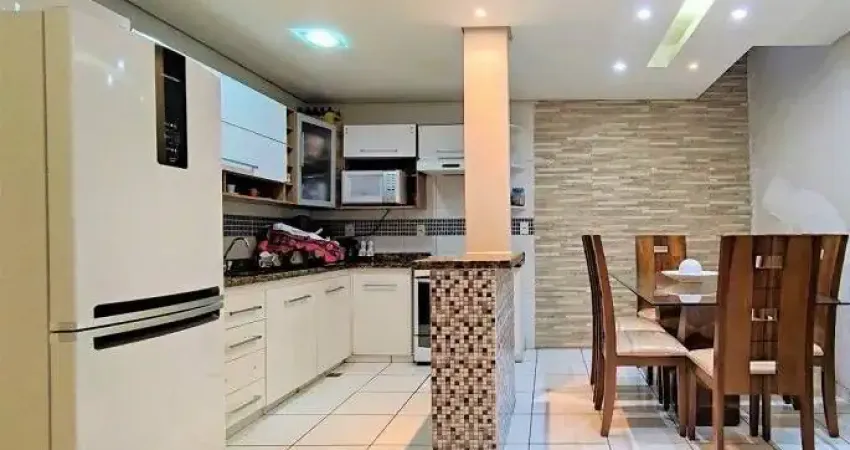 casa com 3 quartos sendo 1 suite, vaga 1 carro - Santo Amaro - São Paulo