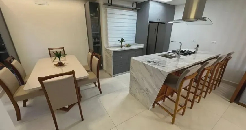 Casas com 3 Quartos e 2 banheiros à Venda em Jardim Santa Adelaide