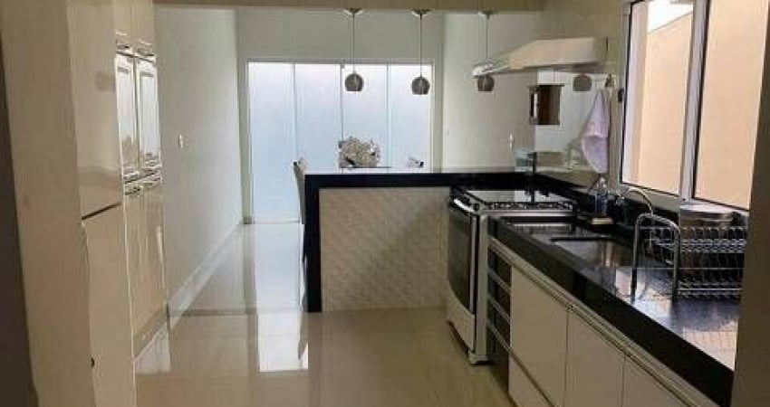 Casas com 3 Quartos e 3 banheiros à Venda em Jardim Leonor