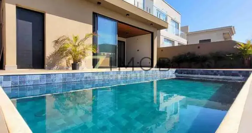 Casa à venda em condomínio  – 3 suítes, piscina e gourmet completa | alto padrão em vila do golf -