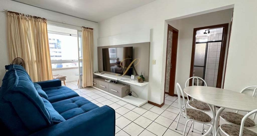 Apartamento no centro de Balneário Camboriú, 200 metros do mar