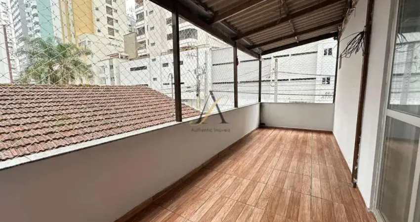 Apartamento diferenciado semi mobiliado no centro de Balneário Camboriú