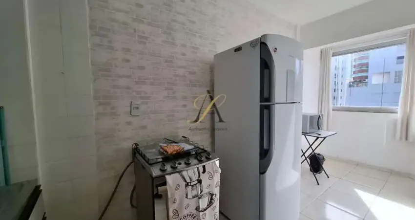 Apartamento 350 metros do mar no centro de balneário camboriú