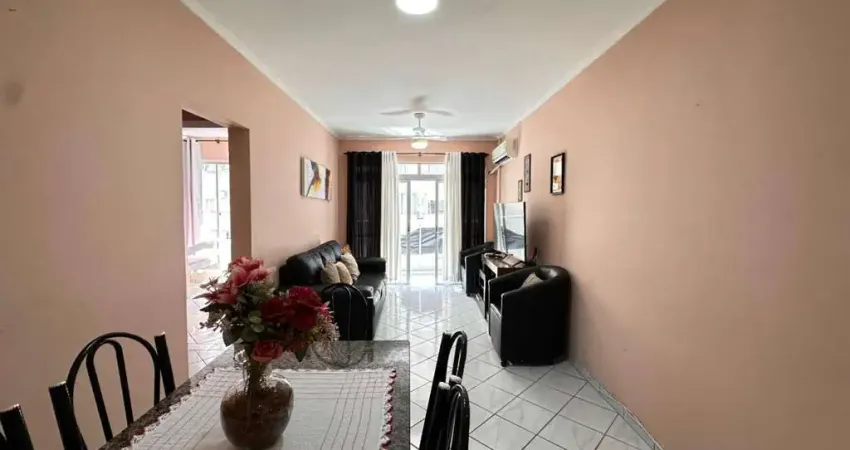 Apartamento na Avenida Brasil em Balneário Camboriú, poucos metros do mar