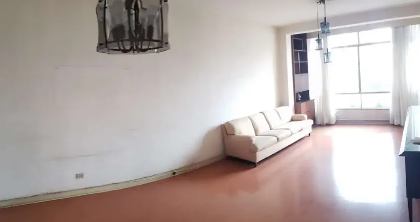 Apartamento bem localizado e amplo a 400m do metrô.