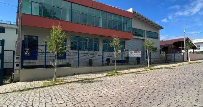 Barracão / Galpão / Depósito para alugar na Ana Rech, Caxias do Sul 