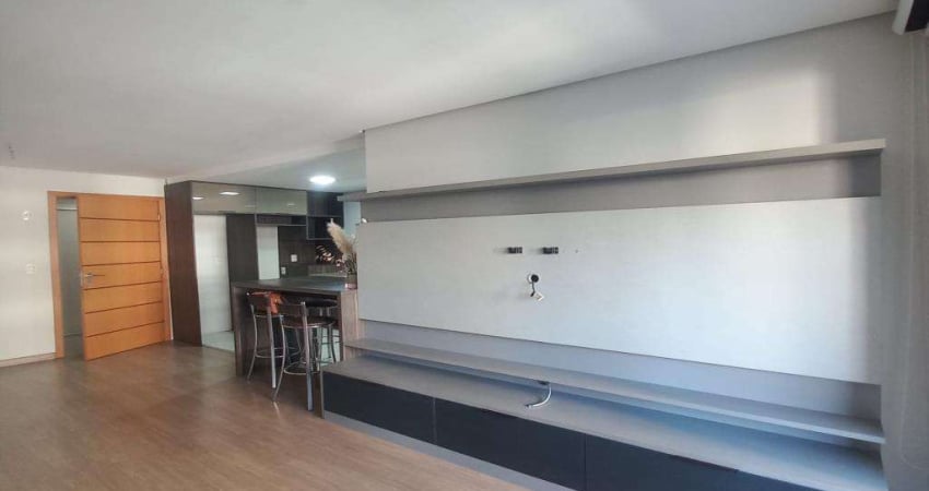 Apartamento com 3 quartos para alugar no Madureira, Caxias do Sul 