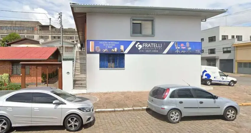 Casa com 3 quartos para alugar no São José, Caxias do Sul