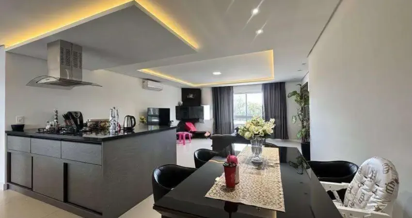 Casa com 4 quartos à venda no São Giácomo, Caxias do Sul